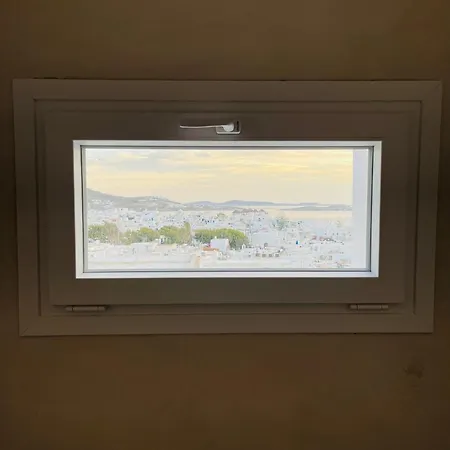 Mykonian Starling - Town N' Sunset View Apartmán *