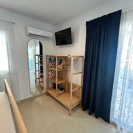 Mykonian Starling - Town N' Sunset View Apartment *