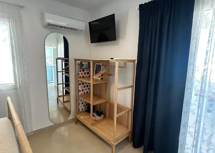 Mykonian Starling - Town N' Sunset View Apartment *